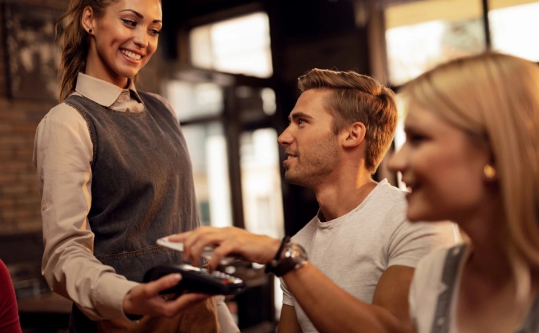 Кафе и рестораны 10%