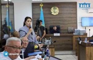 Адвокат братьев Токтаубаевых / Фото: пресс-служба Верховного суда РК