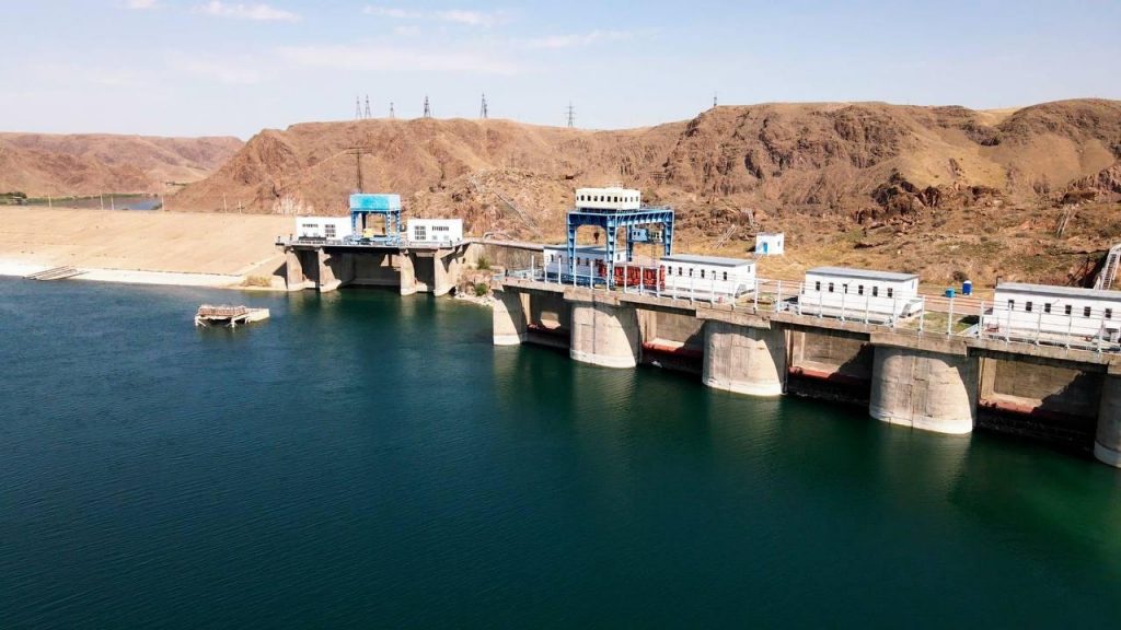 Рабочую группу для борьбы с незаконным водопользованием создадут в Казахстане Капчагай вода