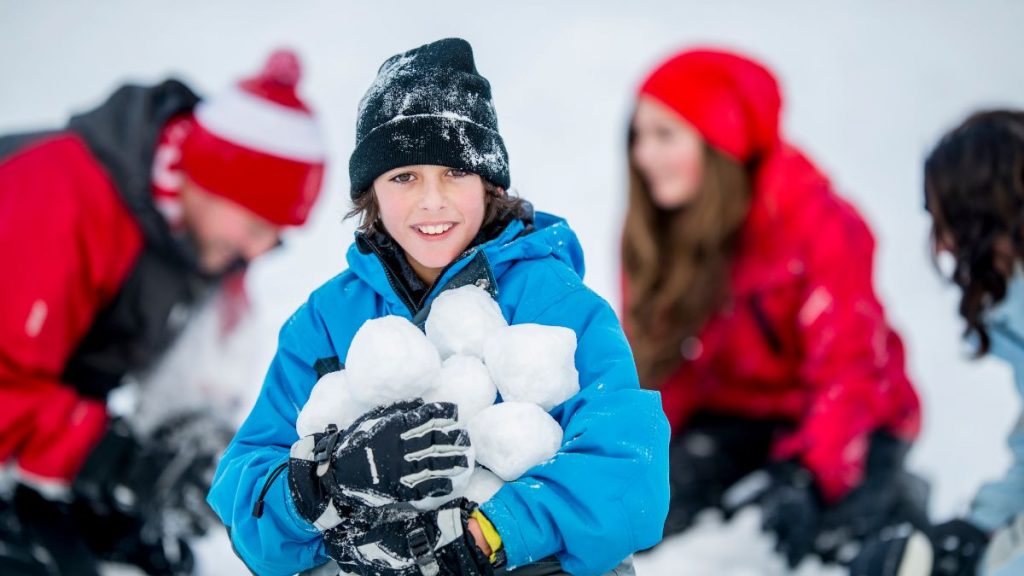 Зимние каникулы 2025-2026: когда будут отдыхать казахстанские школьники зима школьники