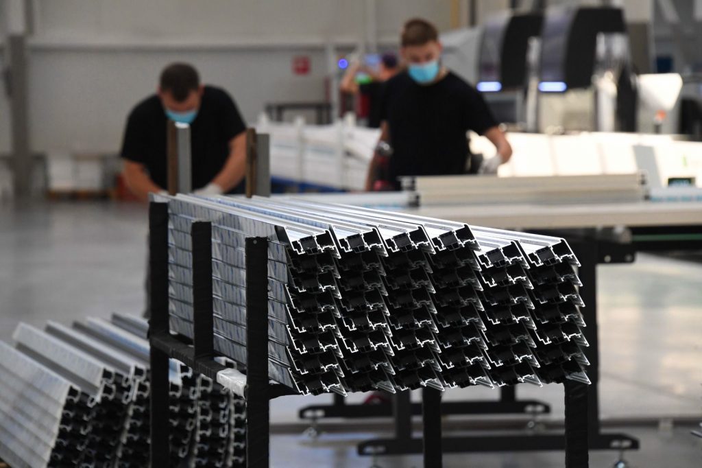 производство