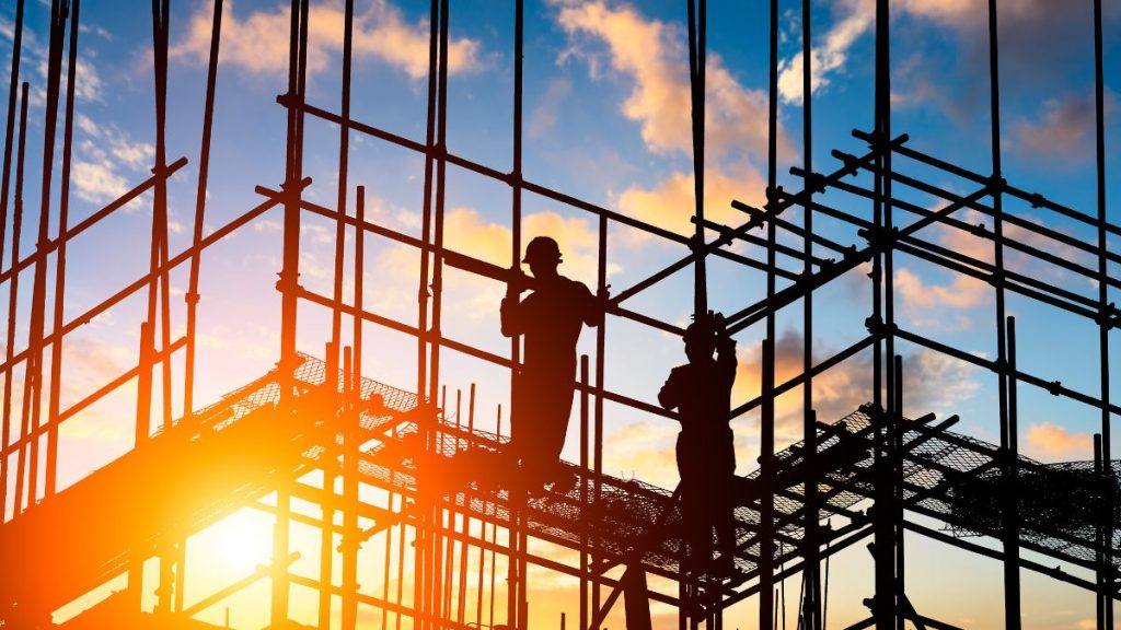 Союз строителей Казахстана требует вернуть прежний часовой пояс стройка