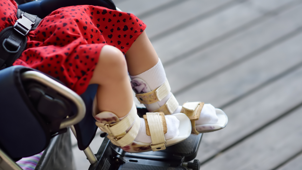 “Инвалидность детей из-за блуда родителей”: детский омбудсмен обратилась в МВД после слов блогера