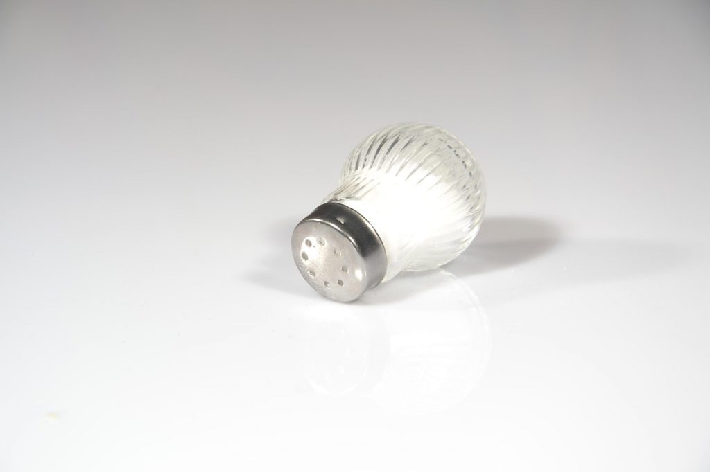 Актюбинцы ринулись скупать соль — в Минторговли объясняют ситуацию