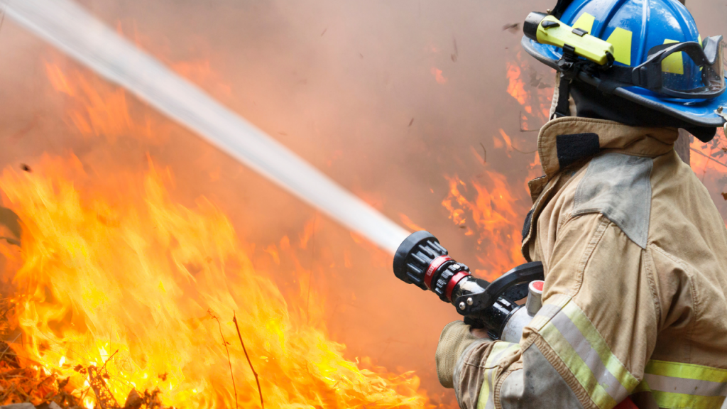 Трагедия в Актау: ребёнок погиб в результате пожара в квартире