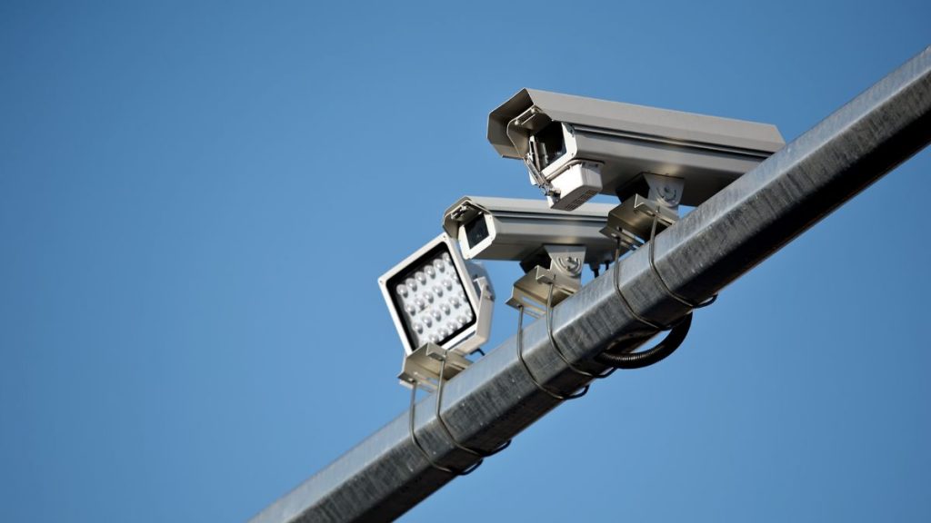 камера сергек