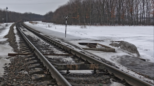 Грузовые вагоны сошли с рельс на станции Талдыкорган