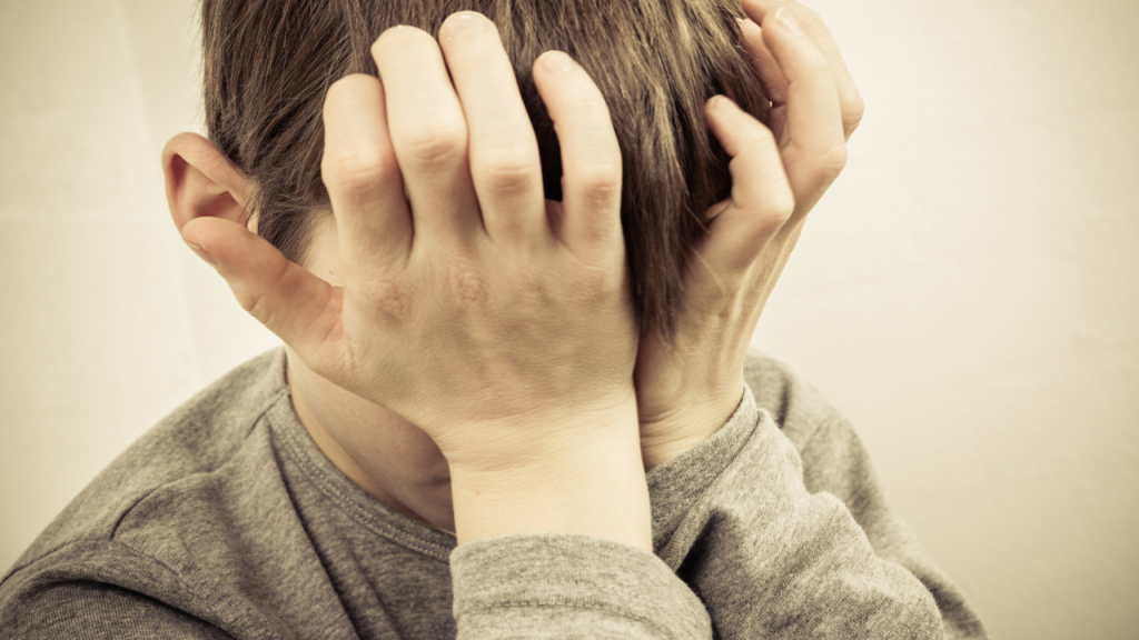 В Атырау подросток заявил о избиениях в Центре адаптации