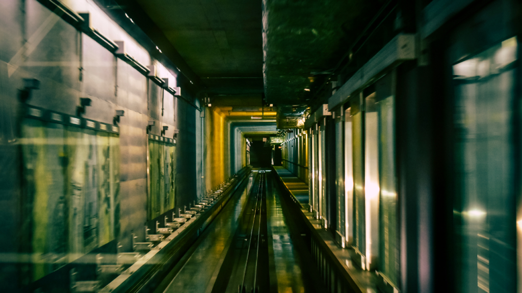 После гибели рабочего в столичном ЖК «Арыстан» устранили все неполадки и запустили лифты