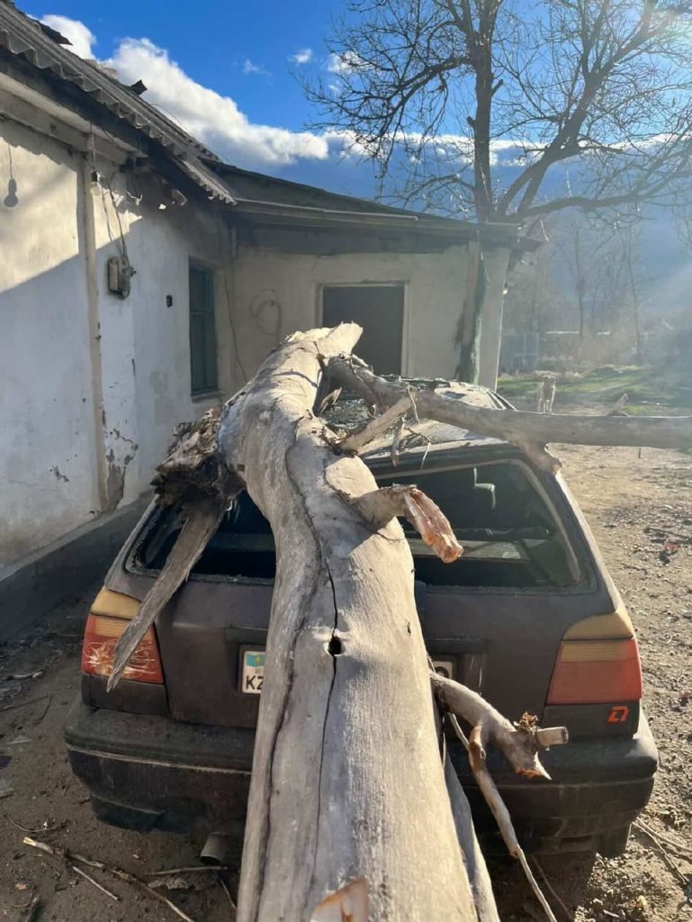 Ураган пронесся по Жамбылской и Алматинской областям