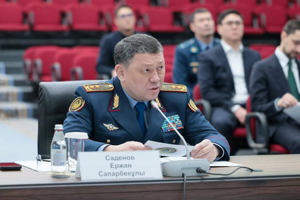 Смертельное ДТП в Алматы: ряд руководителей в полиции города уволили