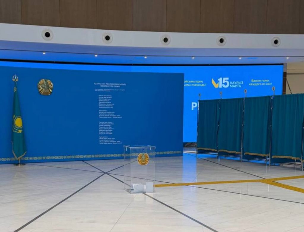 Явка на референдуме в Казахстане достигла почти 20%