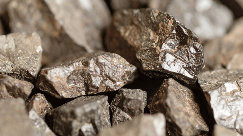 Сотрудники КНБ пресекли контрабанду драгоценных металлов на 1 млрд тенге