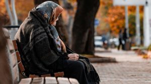 Пенсионерку в Алматы оштрафовали за квашеную капусту: в полиции проверят инцидент