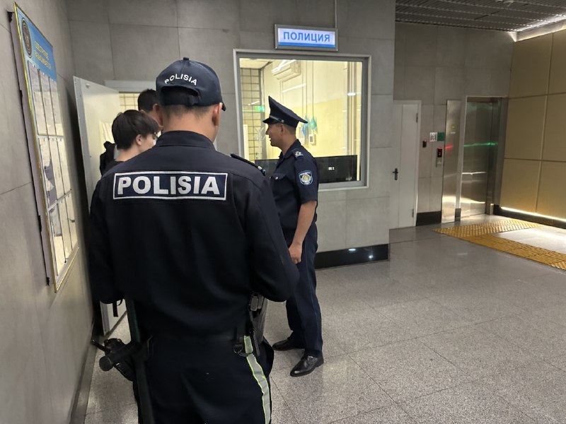 Десятки нарушений выявили во время ночных рейдов по ночным клубам Алматы
