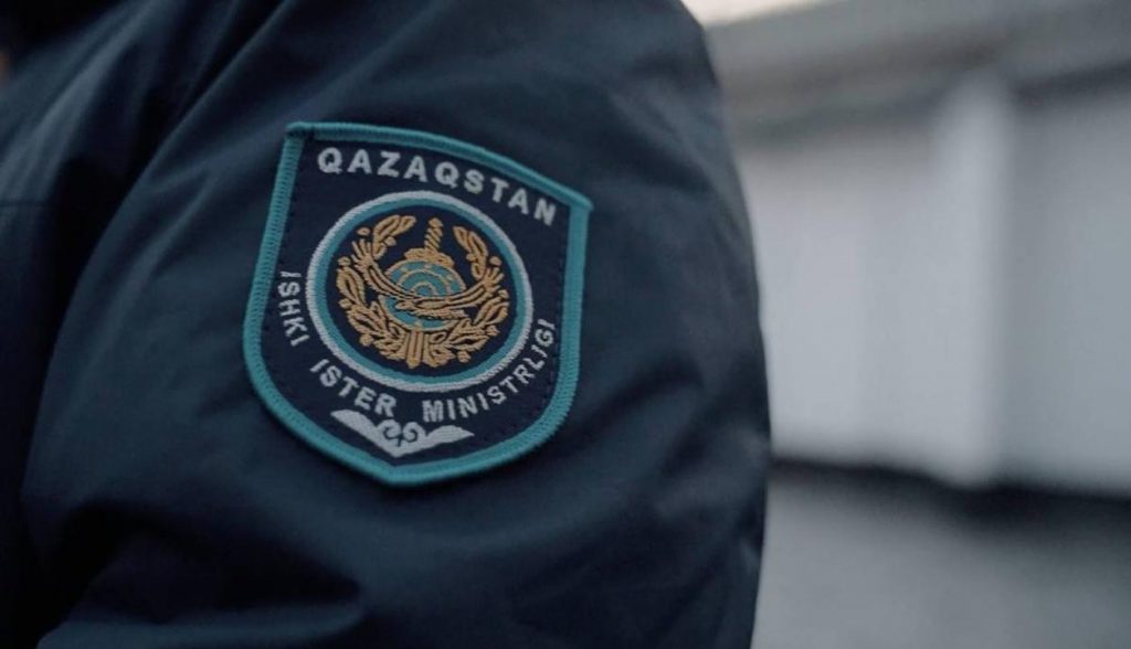 Полиция Астаны за полчаса нашла потерявшегося 9-летнего мальчика
