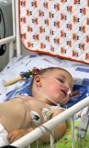 Полуторагодовалый малыш упал в бассейн и утонул — ребенка смогли спасти жамбылские медики