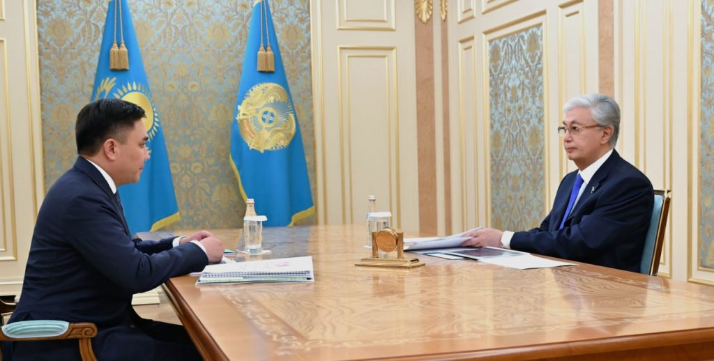 Габит Сыздыкбеков отчитался в Акорде перед Токаевым