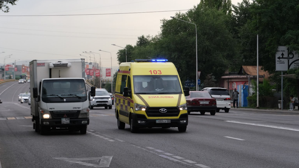 С наступлением жары в Алматы выросло число вызовов скорой помощи