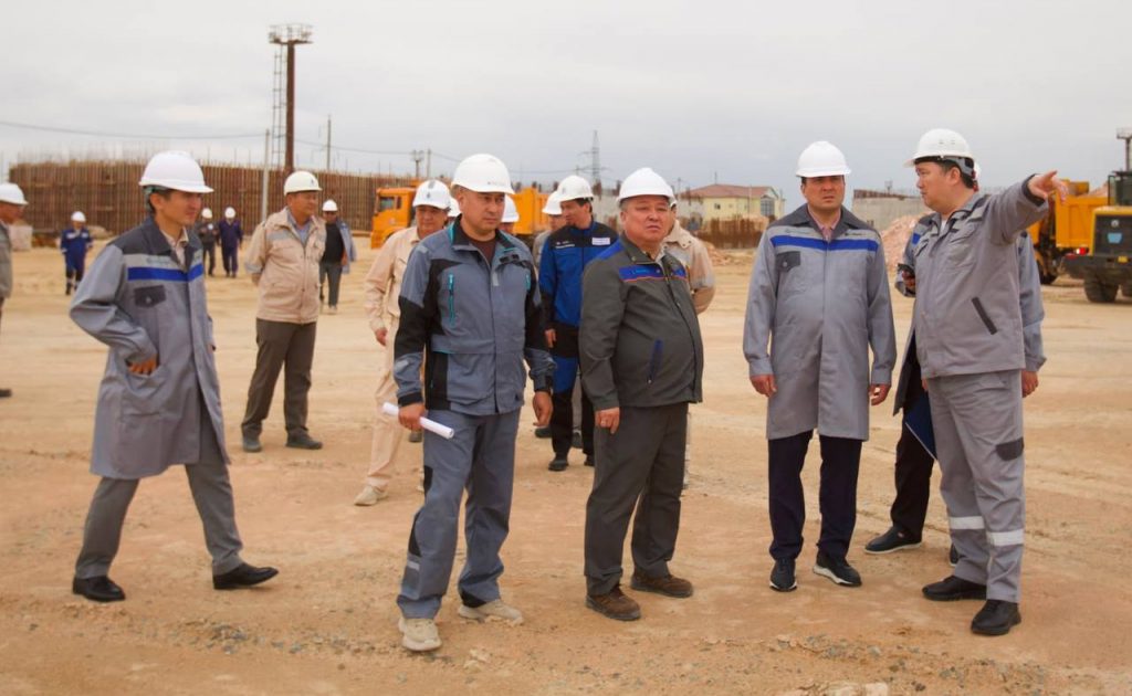 Аккенженов потребовал ускорить строительство газоперерабатывающего завода в Жанаозене