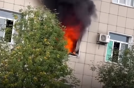 Пожар произошел в онкоцентре Семея