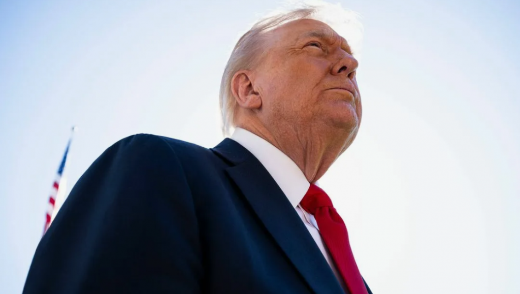 Дональд Трамп ввел 50%-ю пошлину на некоторые товары из Канады