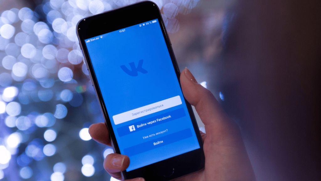 ЕС ввёл санкции против VK за разработку MAX