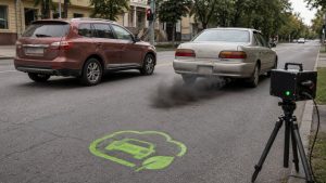 Старые автомашины не запретят: как изменится техосмотр в Алматы