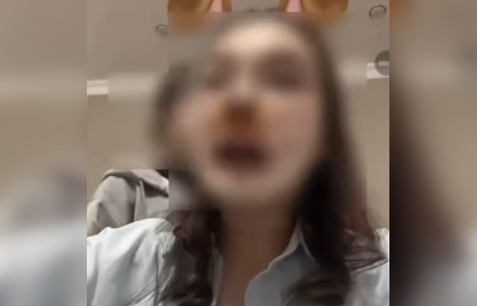 Женщину в Атырау наказали за выходку её дочери в TikTok